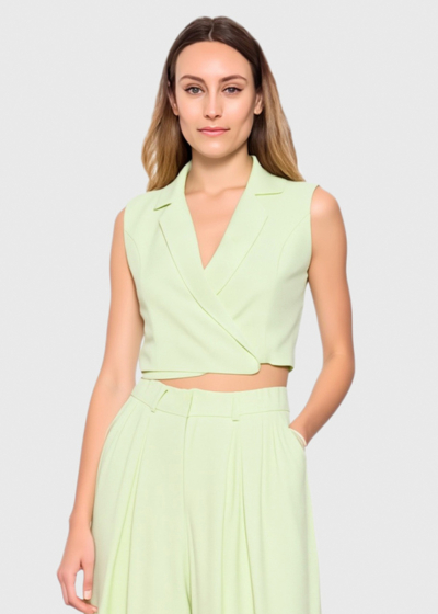 Yasemin light green vest with ties