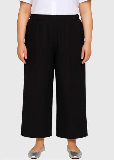 Tehila Plus Size black pleated pants