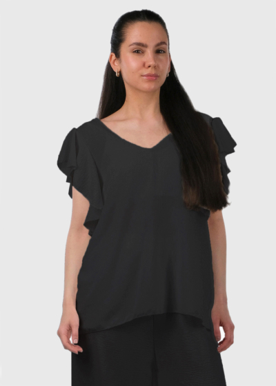 Celia melns kostīms