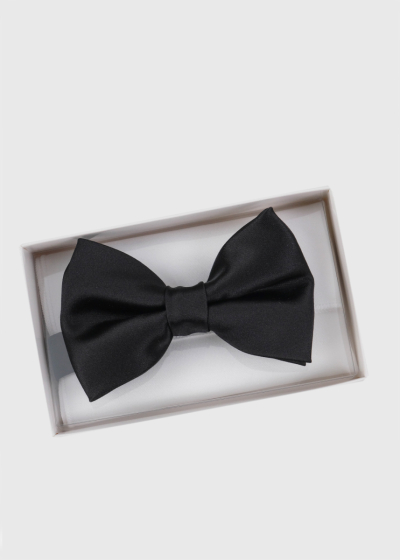 Black men's bow tie