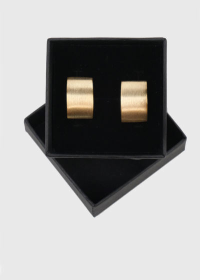 Gold rectangular cufflinks