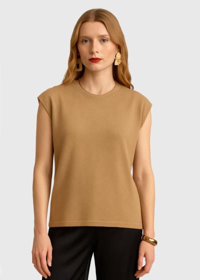 Teri beige knitted t-shirt