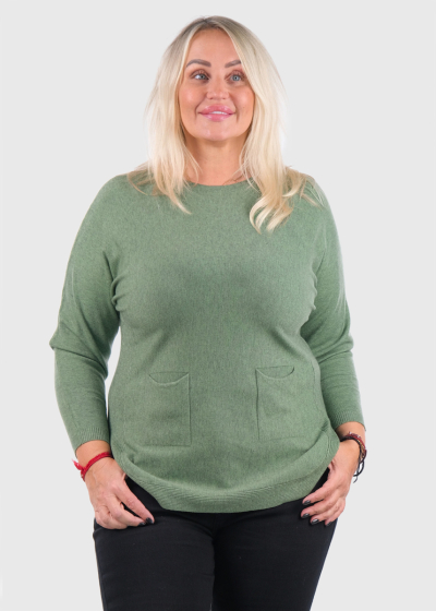 Keren green sweater with pockets