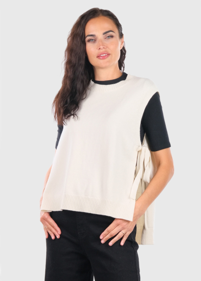 Karin white vest with ties