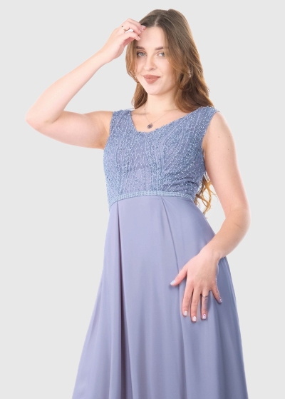 Evelina gara vakarkleita 