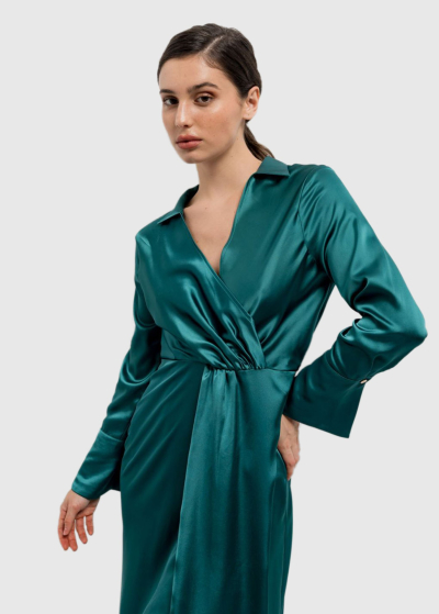 Green long evening dress