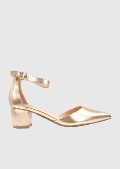 Dionisia beige ankle strap shoes