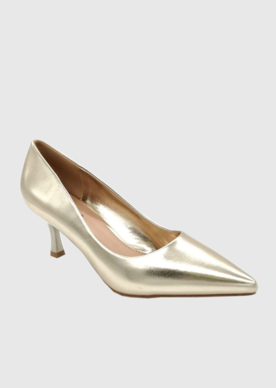 Giulietta gold pointed toe shoes 